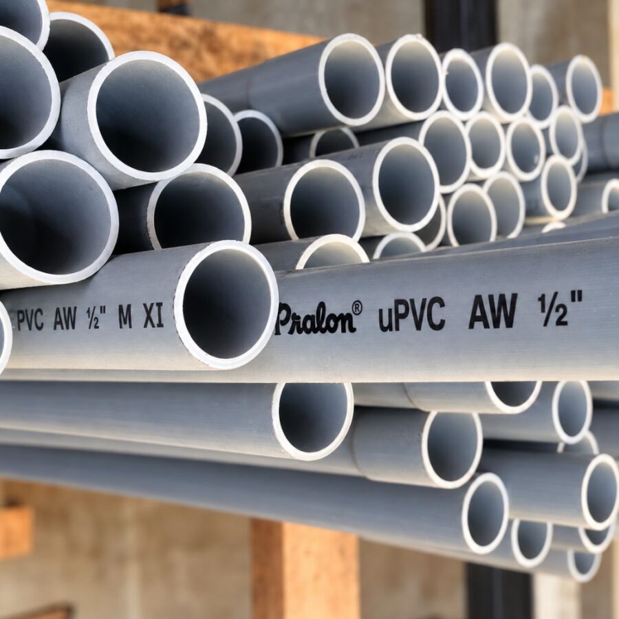 Pipa PVC Pralon 1/2 Inch AW warna Abu untuk sistem perpipaan air dingin dari Toko Bangunan Sinar Karya Pontianak
